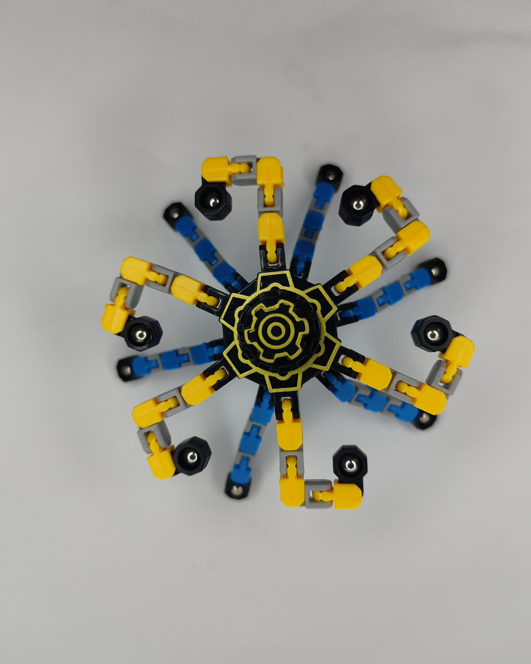 🌟 ¡Imaginación en movimiento! Spinners articulados multiforma 🌀